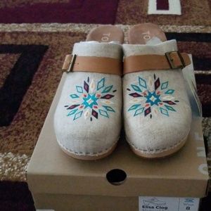 Tom's Elisa Clog